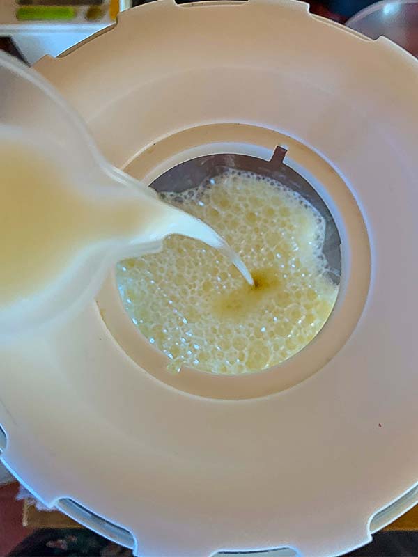 Agregamos leche Agregamos leche